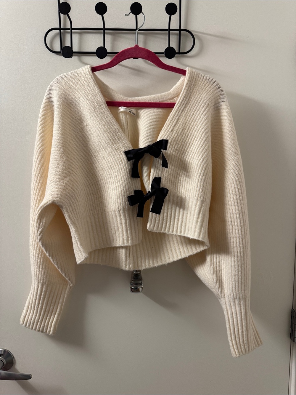 Anthropologie NWT Cream Cropped Rib-Knit Sweater with Black Bow Ties